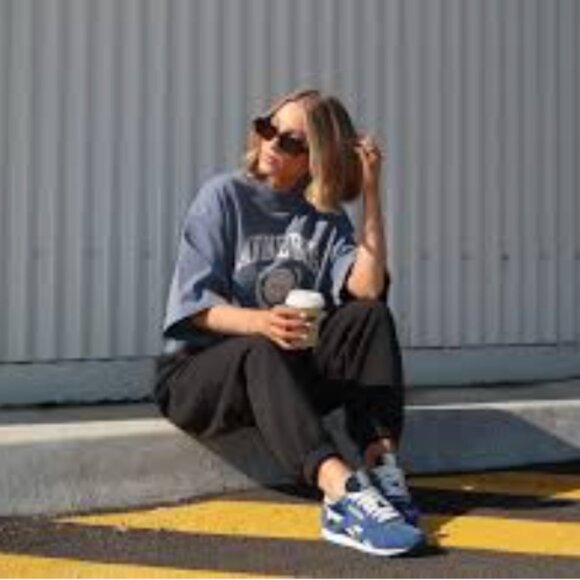 Reebok Classic Nylon Sneaker - NAVY! - Picture 2 of 7